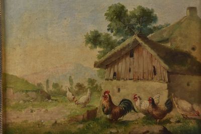 une vieille peinture représentant des poulets devant une grange au toit de chaume