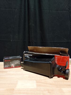 Lot de 2 articles Brembo P83150 Plaquettes de Frein Avant