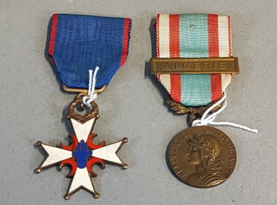 FRANCE - ALGERIE. Médaille commémorative d'Afrique du Nord a…
