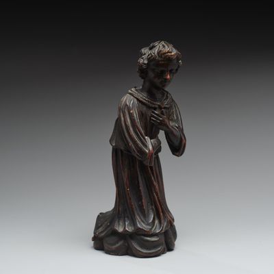 XVIIème Ange adorateur Sujet en bois sculpté patiné… - Photo 1