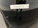 a sticker on the front of a car that says vpauto