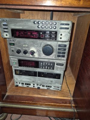 a radio that is sitting on top of a table