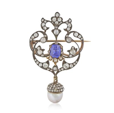 une broche ancienne en saphir et perles
