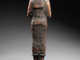 an image of a statue of an egyptian woman
