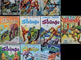 un grand nombre de bandes dessinées sur la table