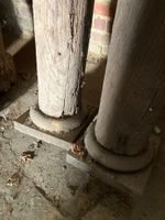 Deux colonnes rondes en chênes. (photo 2)