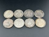 six pièces d'argent, dont l'une a été nettoyée et l'autre a été nettoyée