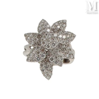 Bague fleur diamants Bague en or gris 18K (750°/°°) stylisan… - Photo 1