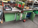 a machine that is sitting in the middle of a room
