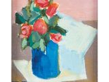 une peinture de fleurs dans un vase bleu sur une table