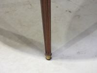 Grande table circulaire en bois, à système, reposant sur qua… (photo 4)