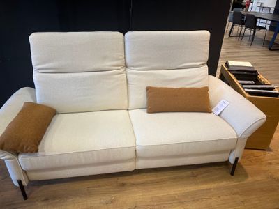 Un canapé 2,5 place marque MOBILIER DE FRANCE HIMOLA modèle …