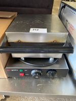 Gaufrier professionnel de marque GGM GASTRO