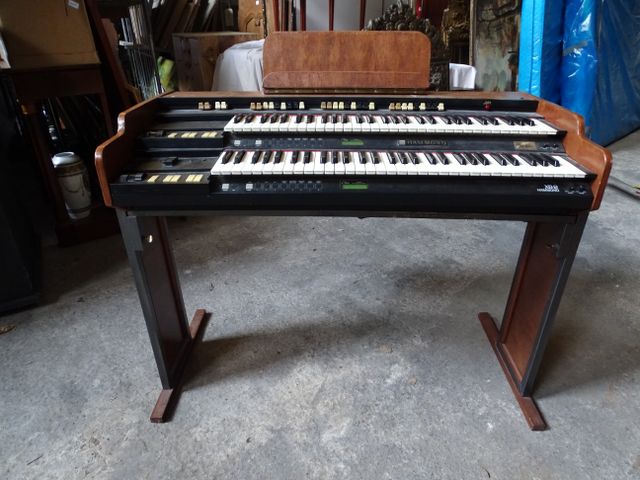 HAMMOND XB2 Synthétiseur modèle 8022KM