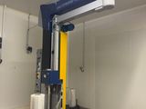 a machine that is sitting in the middle of a room