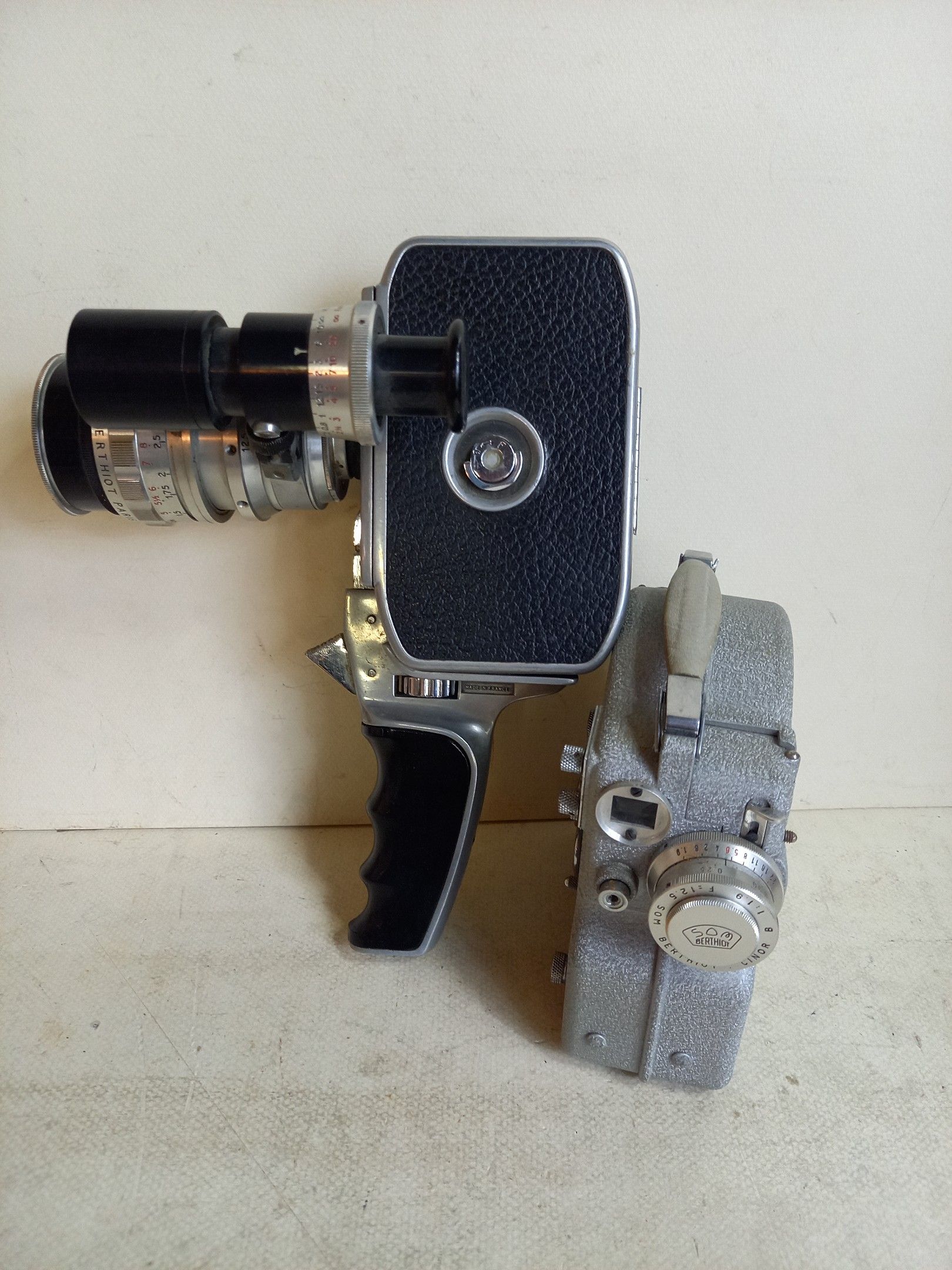 Objets d'art & Curiosités