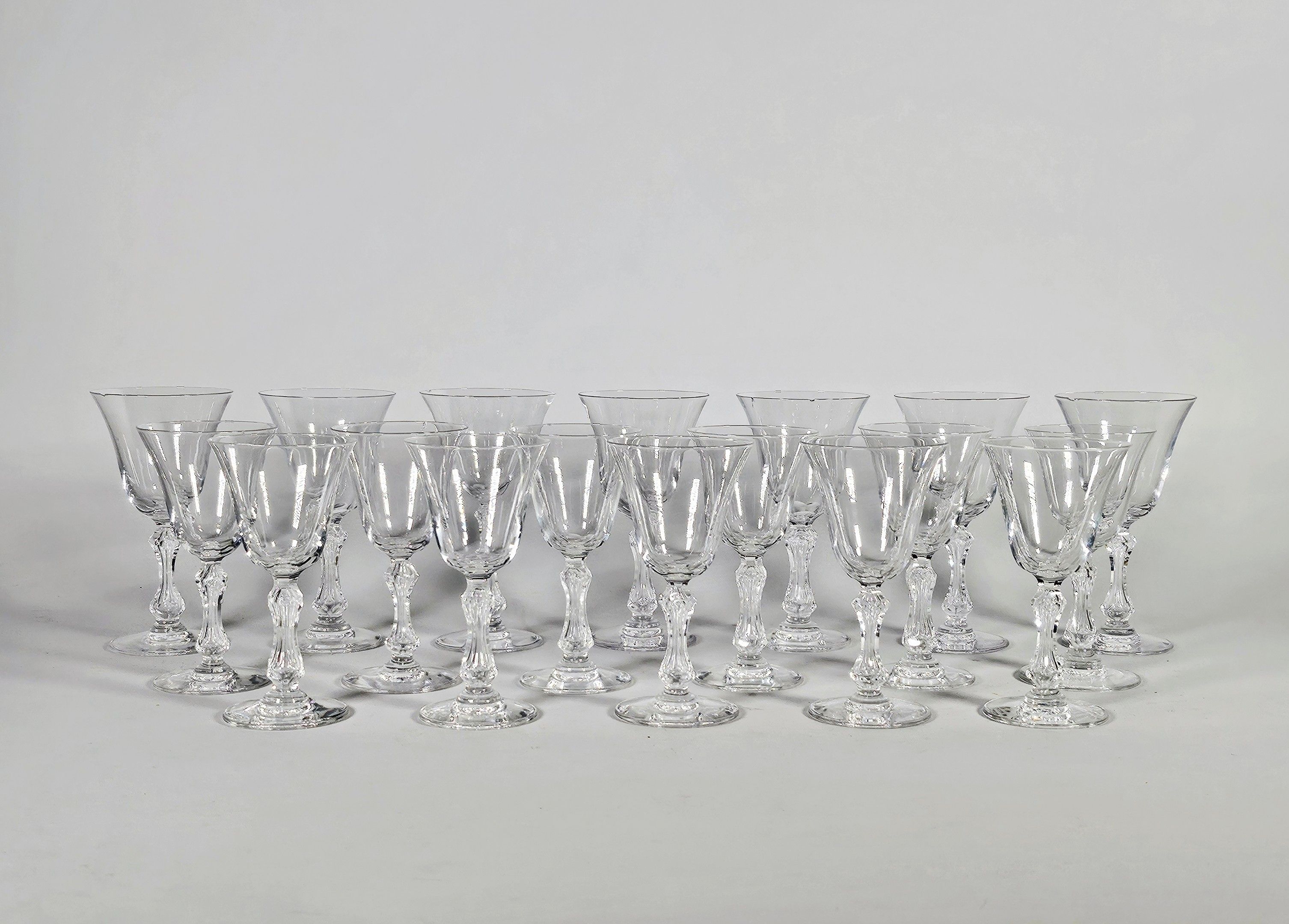 Objets d'art & Curiosités