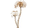 paire de sculptures florales en métal argenté et en verre sur fond blanc