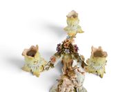 BOUGEOIR à trois lumières en porcelaine à décor d'une femme … (photo 6)
