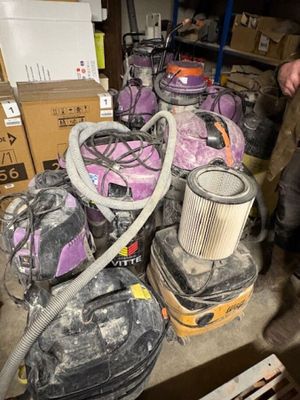 1 lot d'aspirateurs - Photo 1