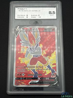 gros plan d'une carte pokemon dans un étui en plastique