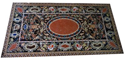 gros plan d'un tapis sur fond blanc
