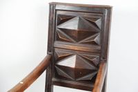 Fauteuil dit Chayère en chêne à dossier pointe de diamant, l… (photo 2)