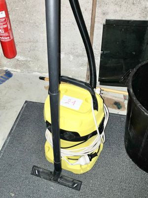 ENSEMBLE de mobilier comprenant : - Photo 1