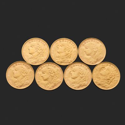six souverains d'or britanniques sur fond noir