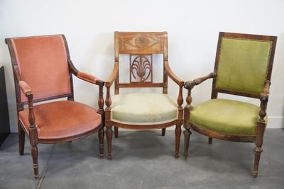 Lot de 3 fauteuils dépareillés.