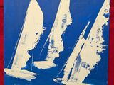 trois voiliers peints sur une toile bleue et blanche