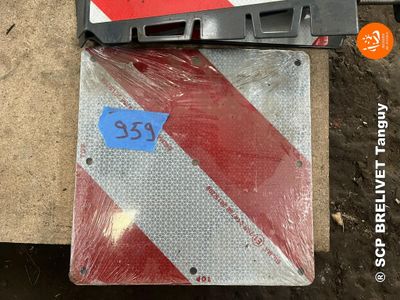 Plaques Réfléchissantes pour Matériel Agricole - Photo 1