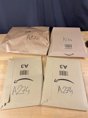 Lot de 4 colis Mystère (Retour Amazon,NPAI ,Adresse incomplè…