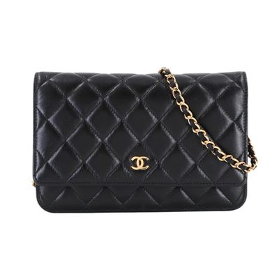 Chanel Modèle : Classic Chain Matière : Cuir agneau