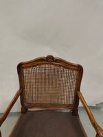Fauteuil en bois mouluré et sculpté à fond de canne , piètem… (photo 3)