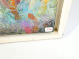 une image d'un tableau accroché au mur