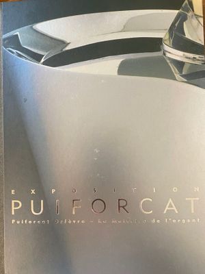 a picture of a book with a picture of a cat on it