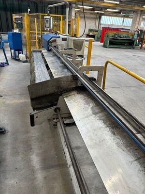 1 dresseuse coupeuse WAFIOS R33