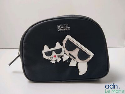 KARL LAGERFELD – Trousse de toilette noire – 19 X 15 X 8 cm …