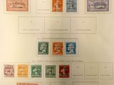 une image représentant une affiche sur laquelle figurent plusieurs timbres