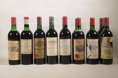 six bouteilles de vin sont alignées sur une table
