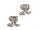paire de boucles d'oreilles en diamant et plaquées platine