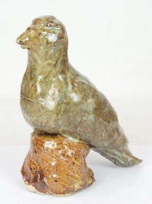 SCULPTURE Oiseau en céramique vernissée polychrome.