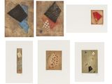 quatre tableaux différents, de formes et de tailles variées, sur un fond blanc