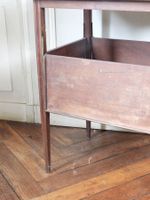 TABLE A THE en acajou de forme rectangulaire, la partie haut… (photo 3)
