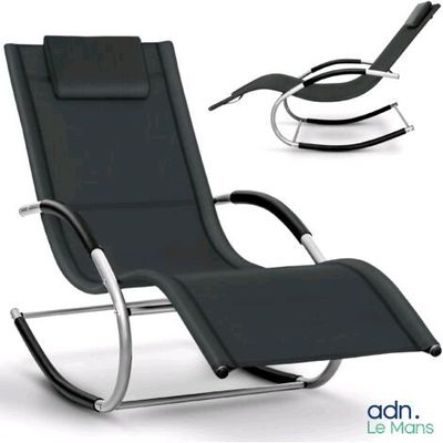 un fauteuil inclinable noir avec une chaise noire à côté