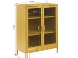 les dimensions d'une armoire en bois avec des portes vitrées et des étagères