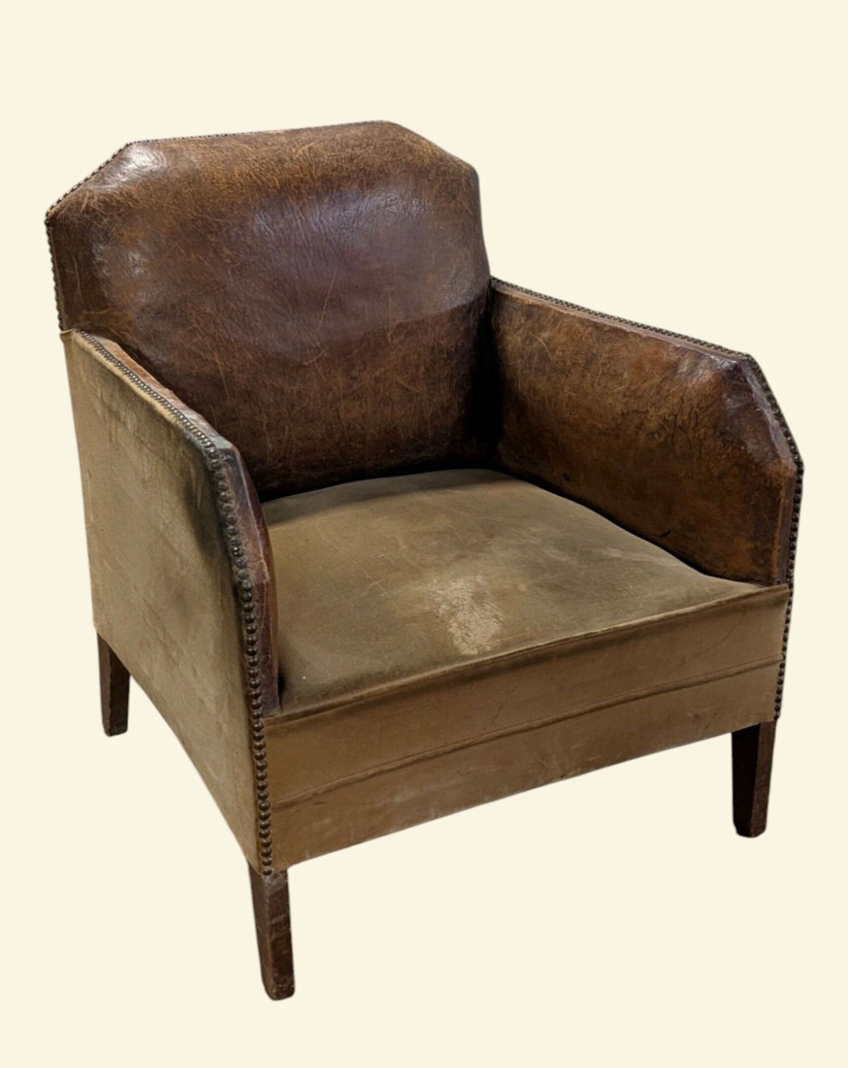 Bergère ou fauteuil Club en cuir naturel couleur caramel ou …