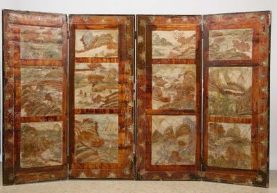 CHINE, Fin de l'époque QING, Paravent à quatre feuilles, à d…