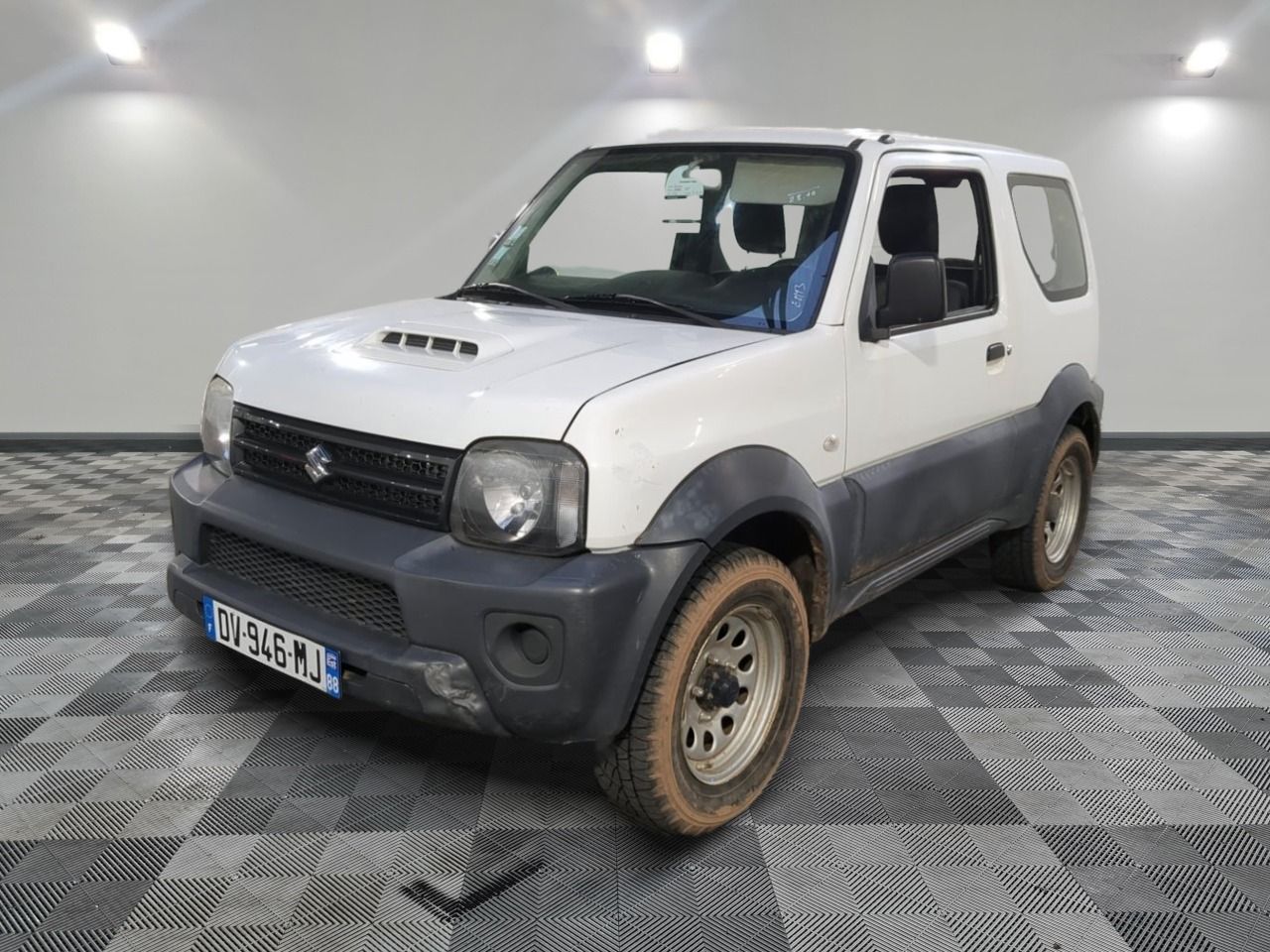 SUZUKI - JIMNY 1.3I VVT JX - ES - Mise en service: 05/09/201…